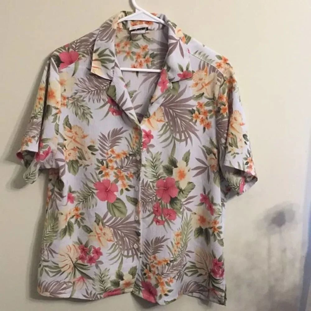 Lovely Bon Worth Petite Floral Hyacinth Top Sz LP